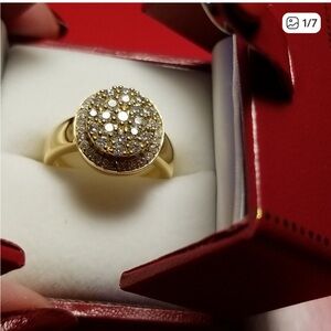 Elegant Gold and Silver Women's Ring